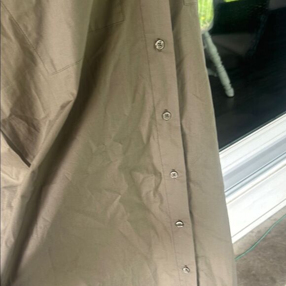 Banana Republic Classic Tan Garment   E - Picture 6 of 8